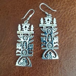 Silver danging earring